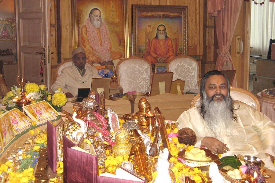 Brahmachari Girish Ji during Bhai Dooj and Shri Chitragupta Puja in
Maharishi Ji's Puja Room at Holland. Behind is Pita Ji (Shri J. P.
Shrivastava). November 2010